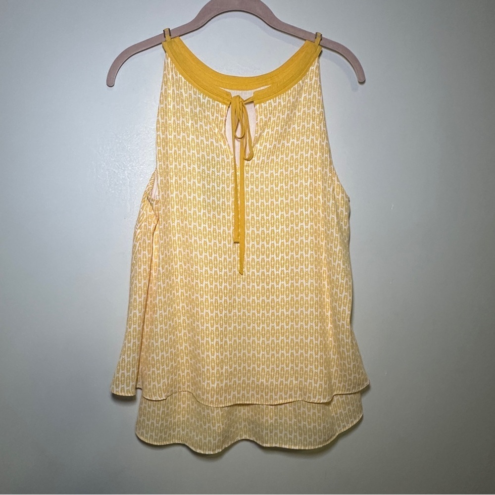 Worthington NWT Layered Yellow Geometric Print Keyhole Halter Top Size Large